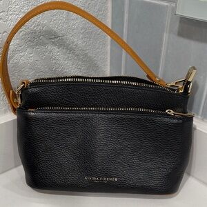 EUC Divina Firenze Black and Tan Leather Shoulder Bag. Made in Italy